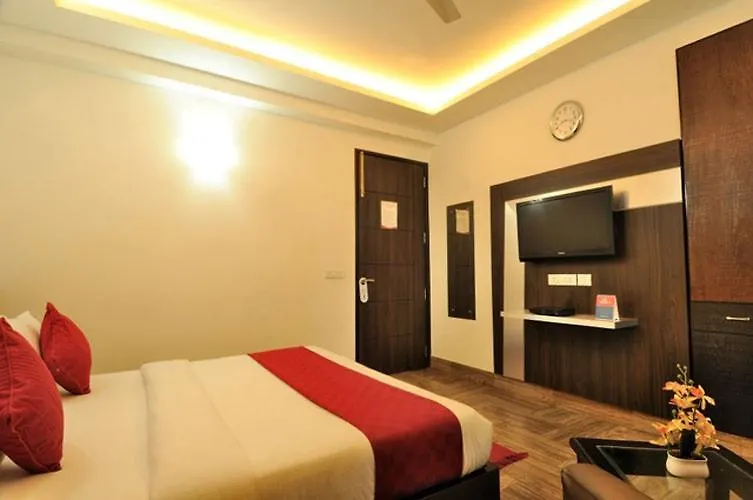 Rr Residency Hotel Delhi  3*, Delhi (National Capital Territory of India)
