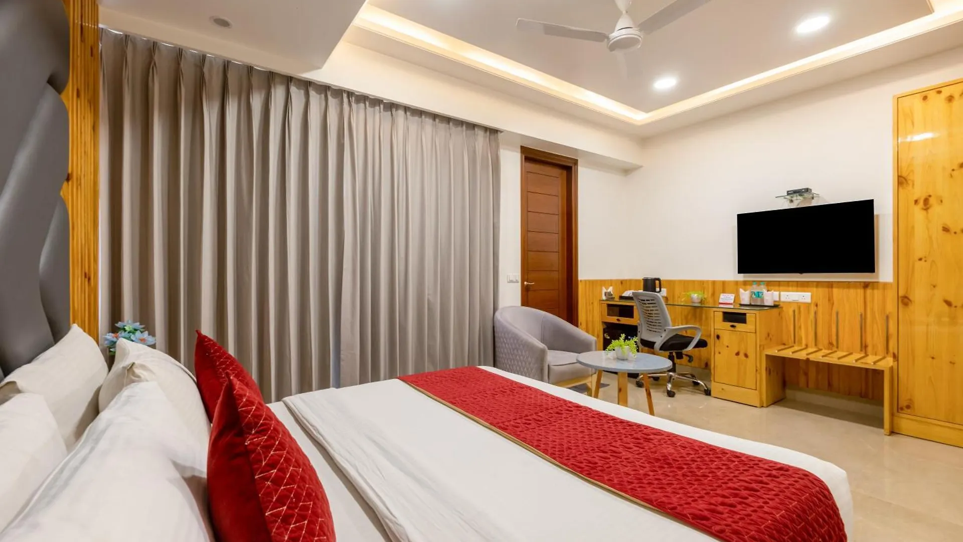 Rr Residency Hotel Delhi  India