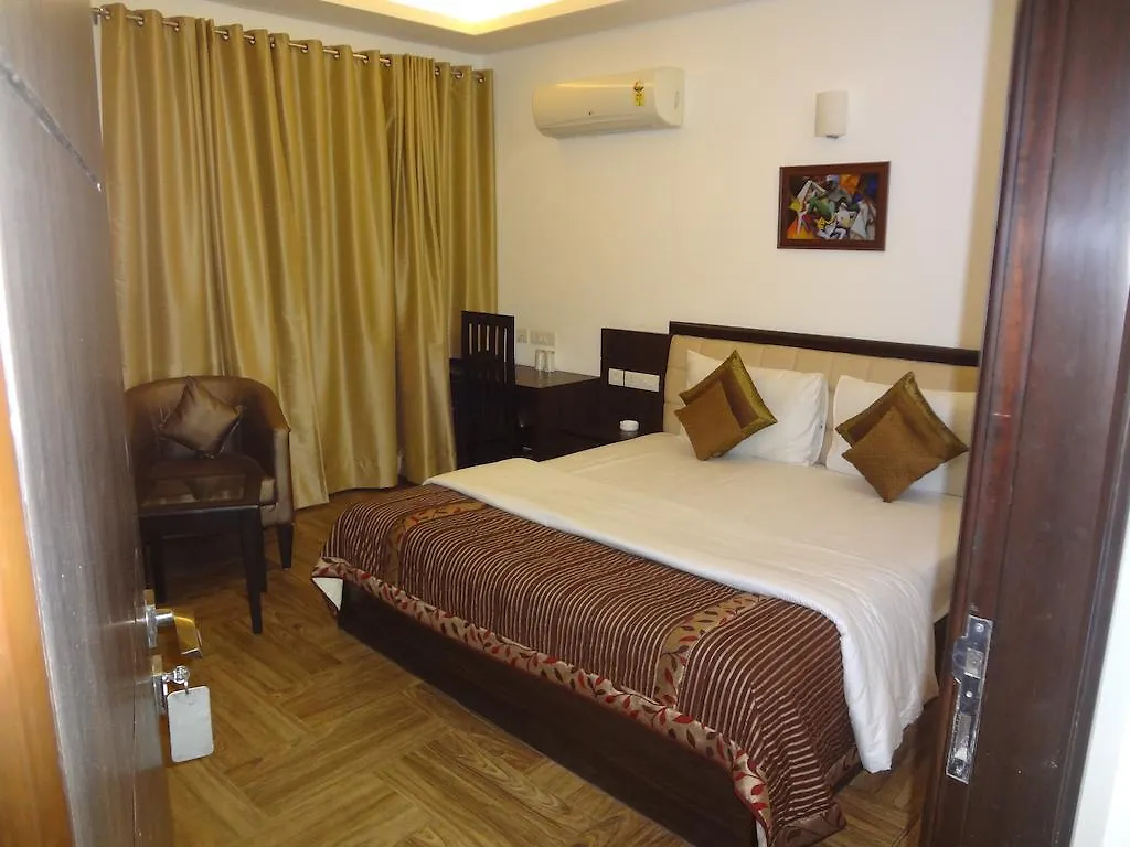 Rr Residency Hotel Delhi